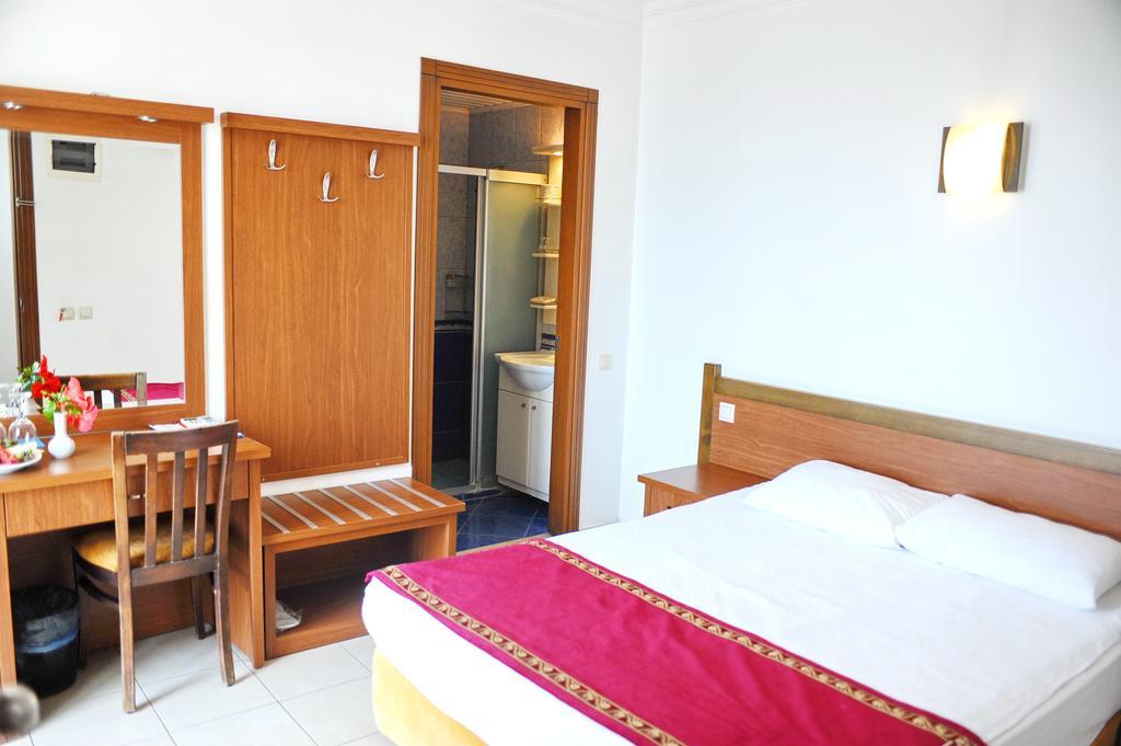 Hotel Royal Hill Antalya Room photo